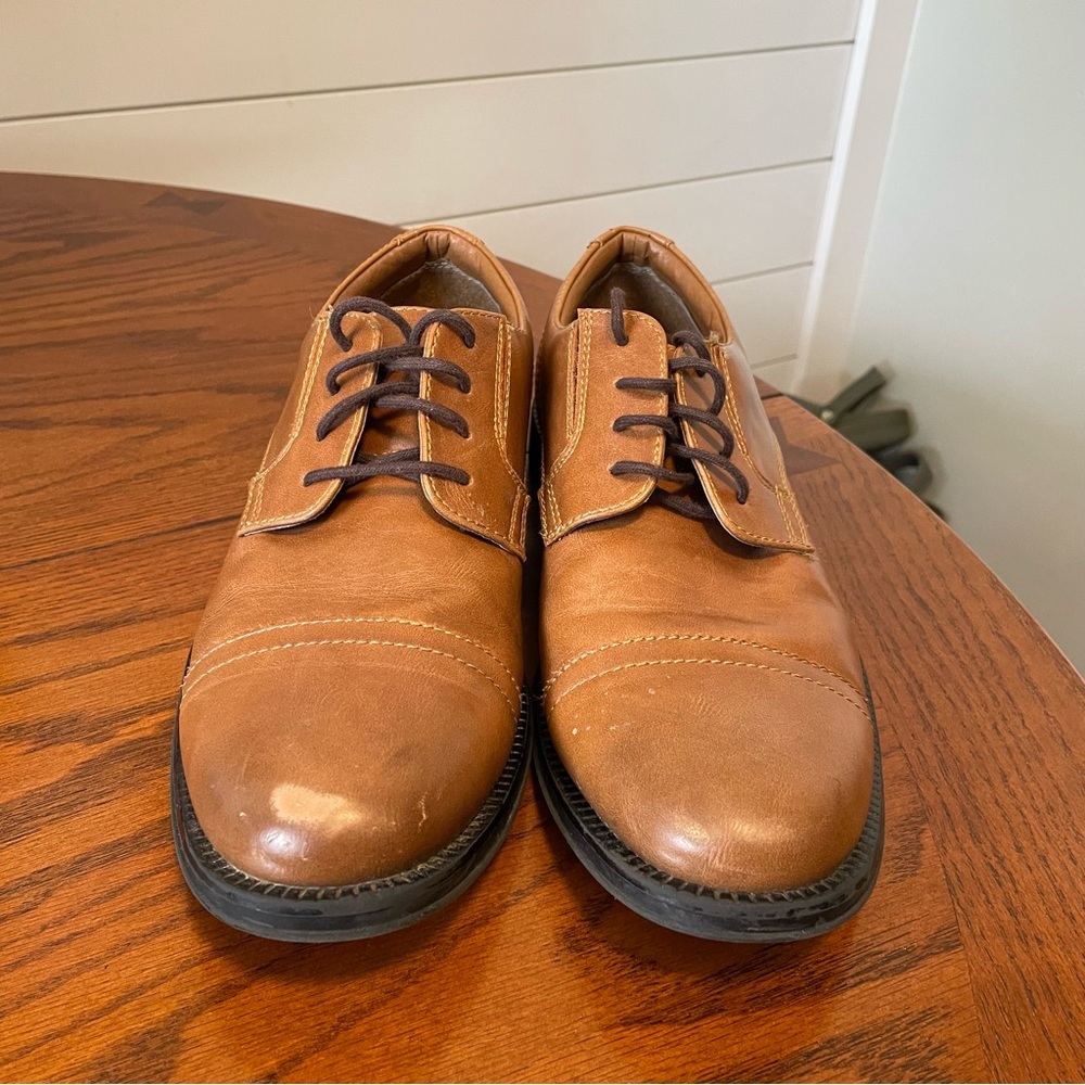 Dockers 90-28287 Men's Size 8 Brown Lace Up Casual Dress Shoes *Flaw*